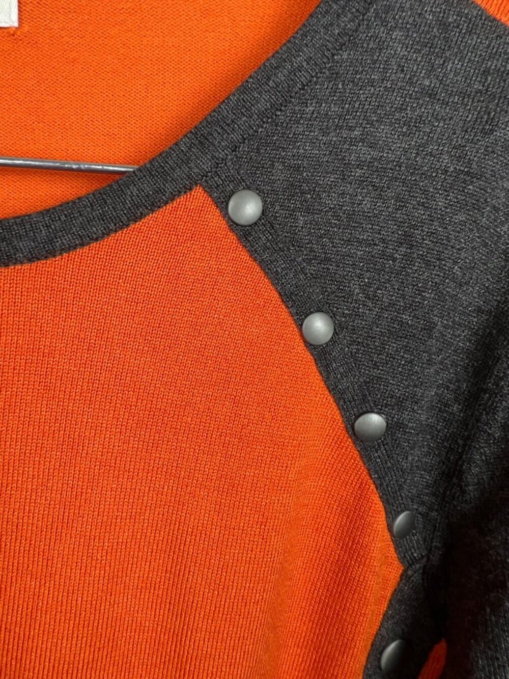 Spanner Colorblock Sweater - Picture 2 of 10